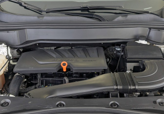 Подержанный автомобиль Haval F7 2023 года (9 фото)