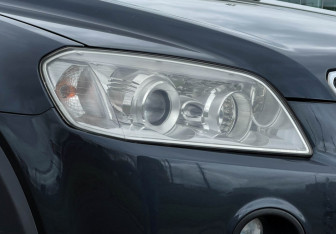 Подержанный автомобиль Chevrolet Captiva 2008 года (15 фото)