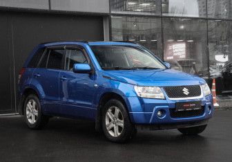 Подержанный автомобиль Suzuki Grand Vitara 2007 года (3 фото)