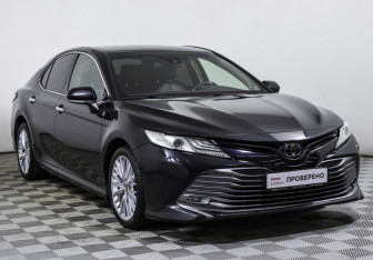 Подержанный автомобиль Toyota Camry Sedan 2020 года (3 фото)