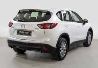 Подержанный автомобиль Mazda CX-5 2014 года (5 фото)