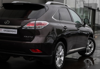 Подержанный автомобиль Lexus RX 2013 года (19 фото)