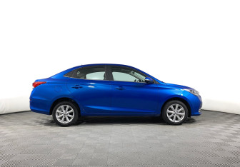 Подержанный автомобиль Changan Alsvin 2024 года (3 фото)