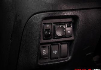 Подержанный автомобиль Nissan Juke 2012 года (19 фото)