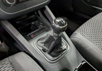 Подержанный автомобиль Volkswagen Jetta Sedan 2010 года (26 фото)