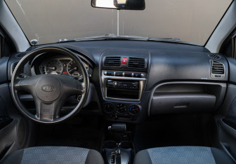 Подержанный автомобиль Kia Picanto 2007 года (9 фото)