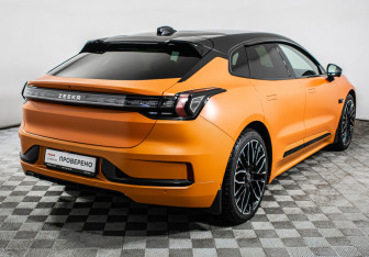 Подержанный автомобиль Zeekr 001 2023 года (6 фото)