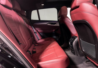 Подержанный автомобиль BMW X4 2020 года (14 фото)