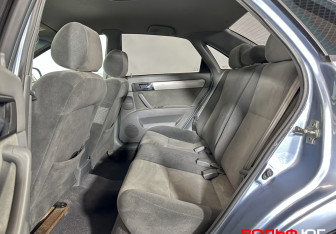 Подержанный автомобиль Ravon Gentra 2015 года (10 фото)