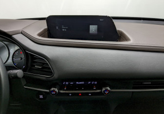Подержанный автомобиль Mazda CX-30 2024 года (25 фото)