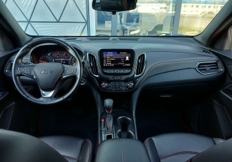 Подержанный автомобиль Chevrolet Equinox 2021 года (12 фото)