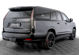Подержанный автомобиль Cadillac Escalade Suv 2021 года (5 фото)