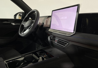 Новый Volkswagen Tiguan 2024 (12 фото)