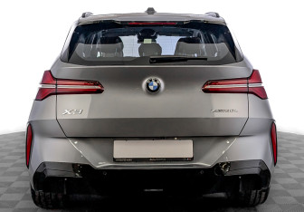 Новый BMW X3 2025 (6 фото)