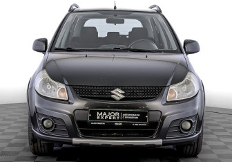 Подержанный автомобиль Suzuki SX4 Hatchback 2011 года (2 фото)