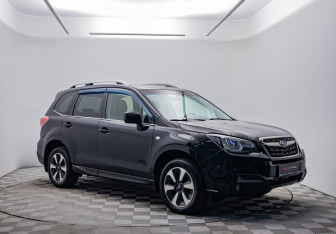 Подержанный автомобиль Subaru Forester Suv 2016 года (3 фото)
