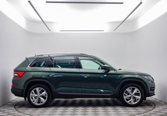 Подержанный автомобиль Skoda Kodiaq 2021 года (4 фото)