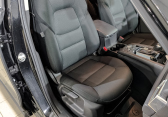 Подержанный автомобиль Mazda CX-5 2021 года (24 фото)