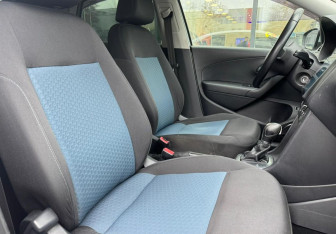 Подержанный автомобиль Volkswagen Polo Sedan 2013 года (10 фото)