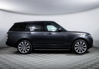 Подержанный автомобиль Land Rover Range Rover 2021 года (4 фото)