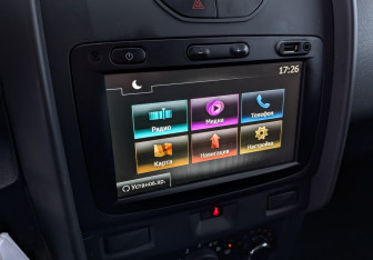 Подержанный автомобиль Renault Duster 2020 года (21 фото)