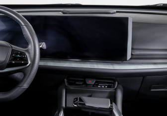 Подержанный автомобиль Changan UNI-T 2023 года (13 фото)