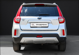 Подержанный автомобиль Geely Emgrand X7 2020 года (5 фото)