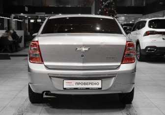 Подержанный автомобиль Chevrolet Cobalt Sedan 2020 года (5 фото)