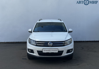Подержанный автомобиль Volkswagen Tiguan 2013 года (2 фото)
