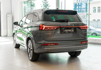 Новый Evolute i-SPACE 2025 (2 фото)