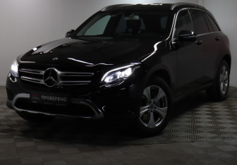Подержанный автомобиль Mercedes-Benz GLC Coupe 2018 года (25 фото)