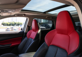 Подержанный автомобиль Changan CS55PLUS 2024 года (22 фото)