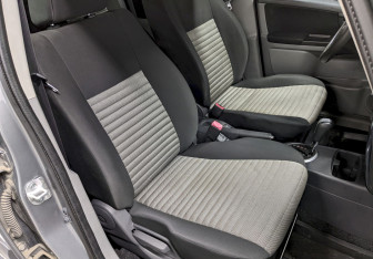 Подержанный автомобиль Suzuki SX4 Hatchback 2012 года (20 фото)