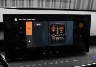 Подержанный автомобиль Toyota Camry Sedan 2025 года (21 фото)