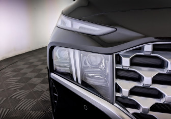 Подержанный автомобиль Hyundai Santa Fe 2022 года (17 фото)