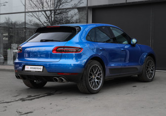 Подержанный автомобиль Porsche Macan 2017 года (4 фото)