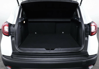 Подержанный автомобиль Renault Kaptur 2019 года (15 фото)