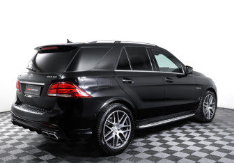 Подержанный автомобиль Mercedes-Benz GLE AMG 2016 года (5 фото)