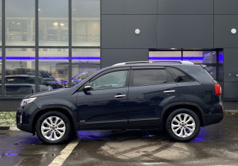 Подержанный автомобиль Kia Sorento 2019 года (8 фото)