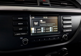 Подержанный автомобиль Kia Rio Hatchback 2019 года (25 фото)