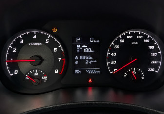 Подержанный автомобиль Hyundai Solaris Sedan 2020 года (16 фото)