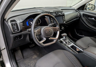 Подержанный автомобиль Hyundai Creta 2022 года (9 фото)