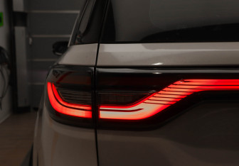 Подержанный автомобиль Changan CS95 2024 года (33 фото)