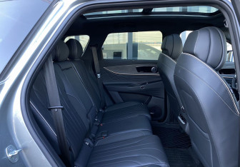 Подержанный автомобиль Jaecoo J8 2024 года (31 фото)