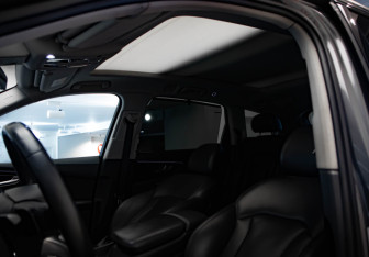 Подержанный автомобиль Audi Q7 2018 года (28 фото)