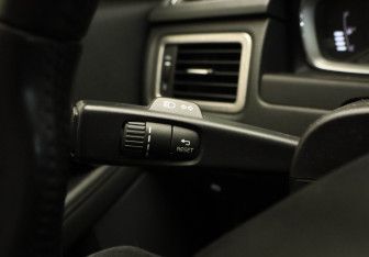 Подержанный автомобиль Volvo S80 2014 года (14 фото)