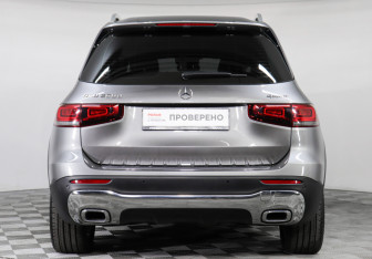 Подержанный автомобиль Mercedes-Benz GLB 2020 года (6 фото)