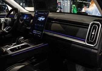 Подержанный автомобиль Jaecoo J7 2023 года (7 фото)