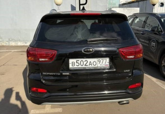 Подержанный автомобиль Kia Sorento 2019 года (16 фото)