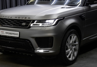 Подержанный автомобиль Land Rover Range Rover Sport 2020 года (27 фото)
